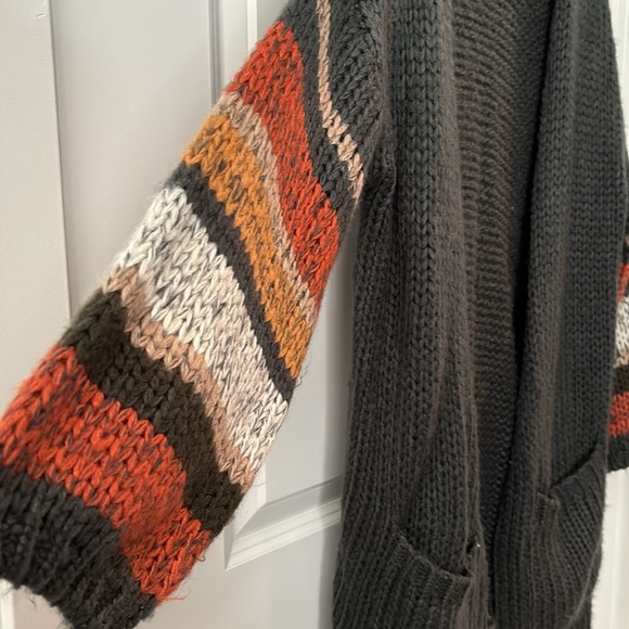 Davi&Dani sweater - Picture 2 of 4